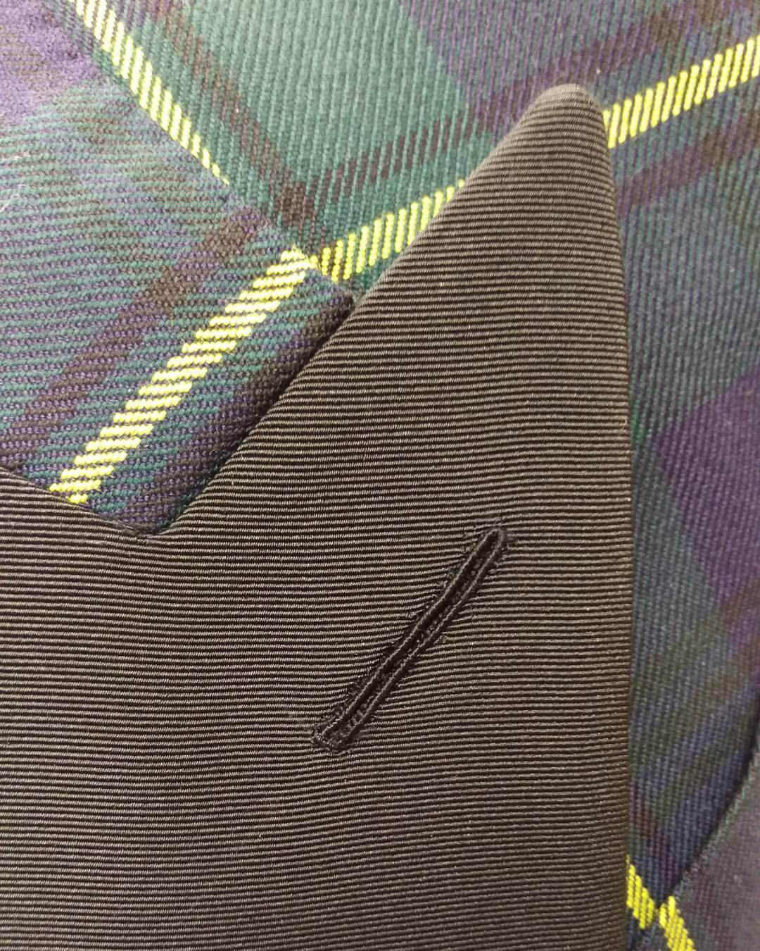 1 1/4" Lapel Buttonhole - Livingston - Castle Douglas