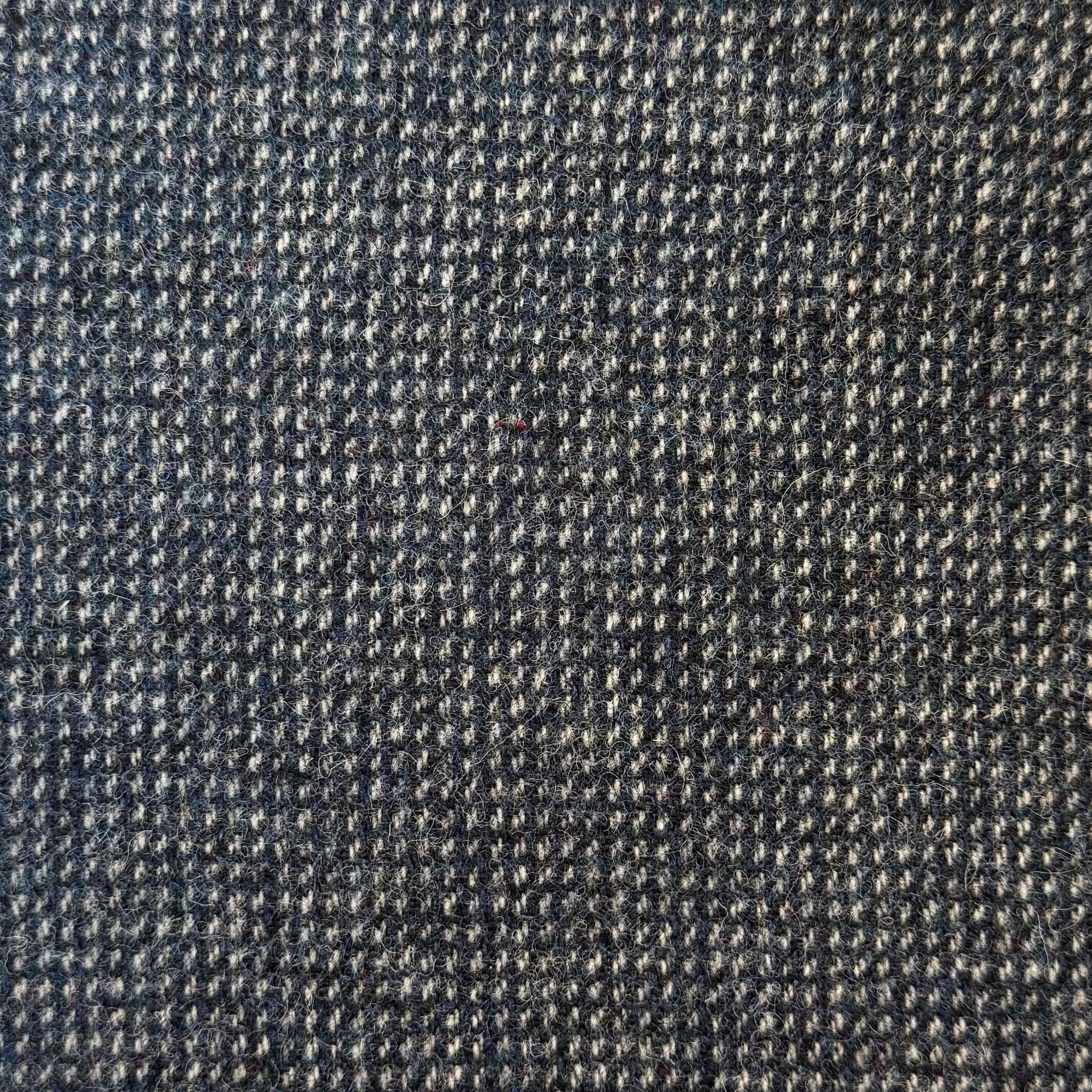 Livingston - Exclusive Lovat Mill Holm Tweed Check Jacket - Size: 40"