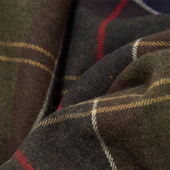 Barbour - Hailes Wrap - Colour: Ancient Tartan