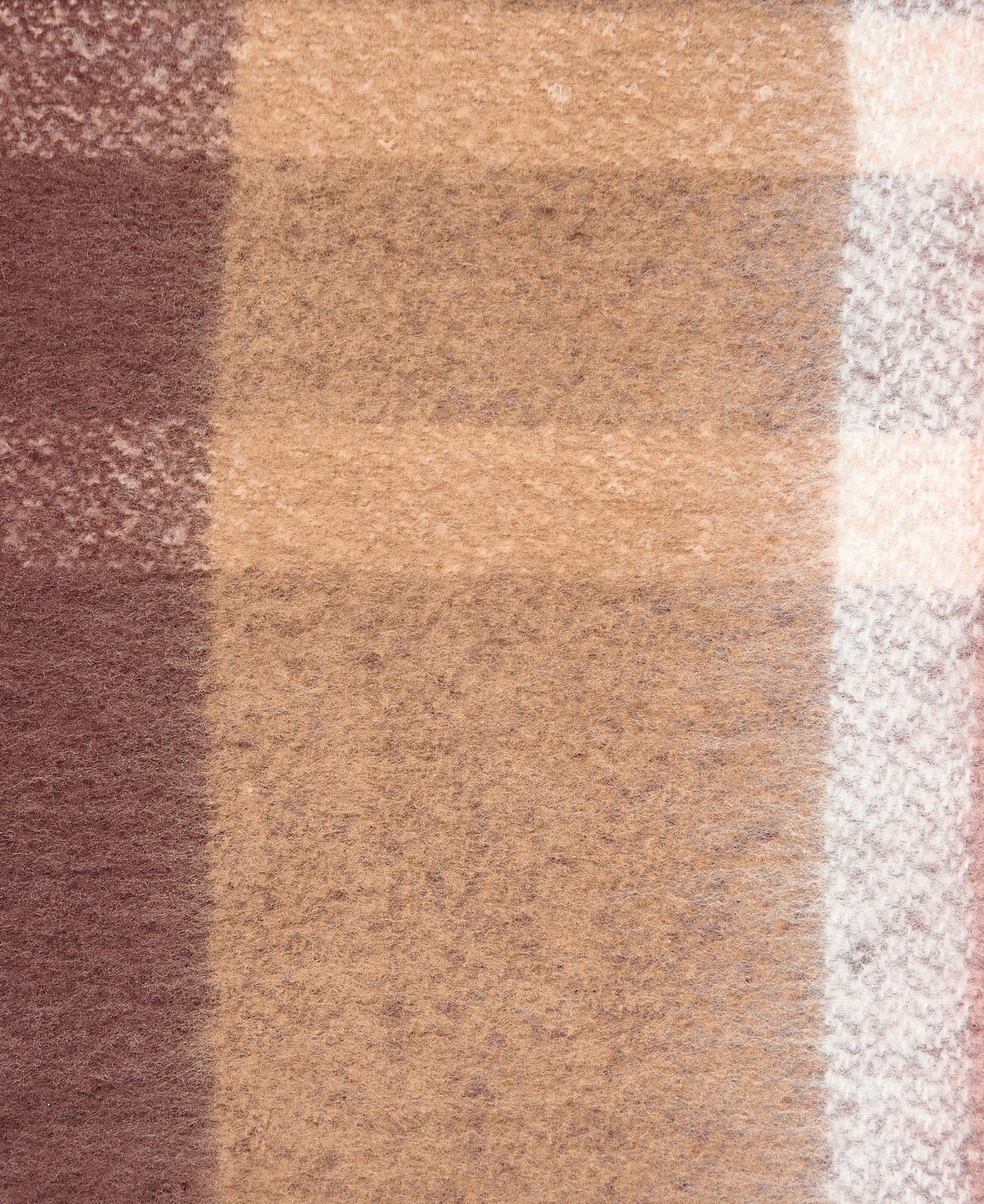 Barbour - Isla Tartan Boucle Scarf - Colour: Chocolate