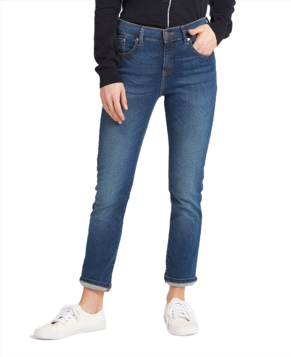 Essential Slim Jean