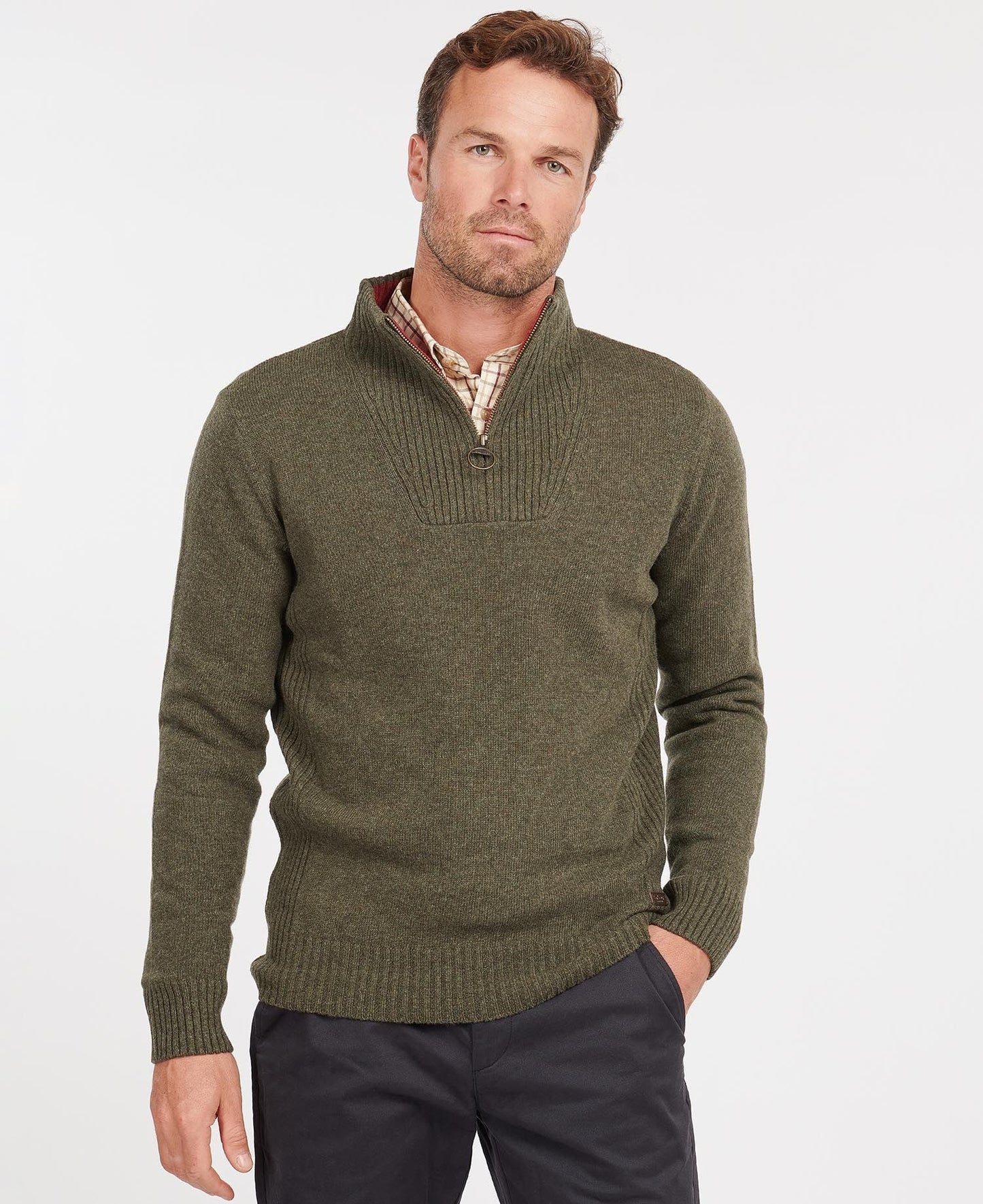 Barbour - Nelson Essential 1/4 Zip Pullover - Colour: Dark Sand