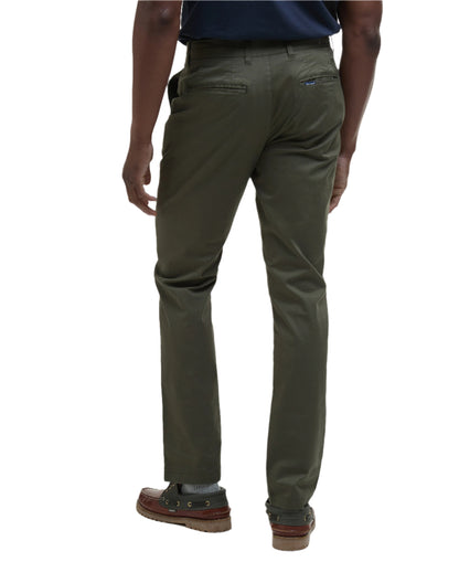 Lightweight Stretch Chino