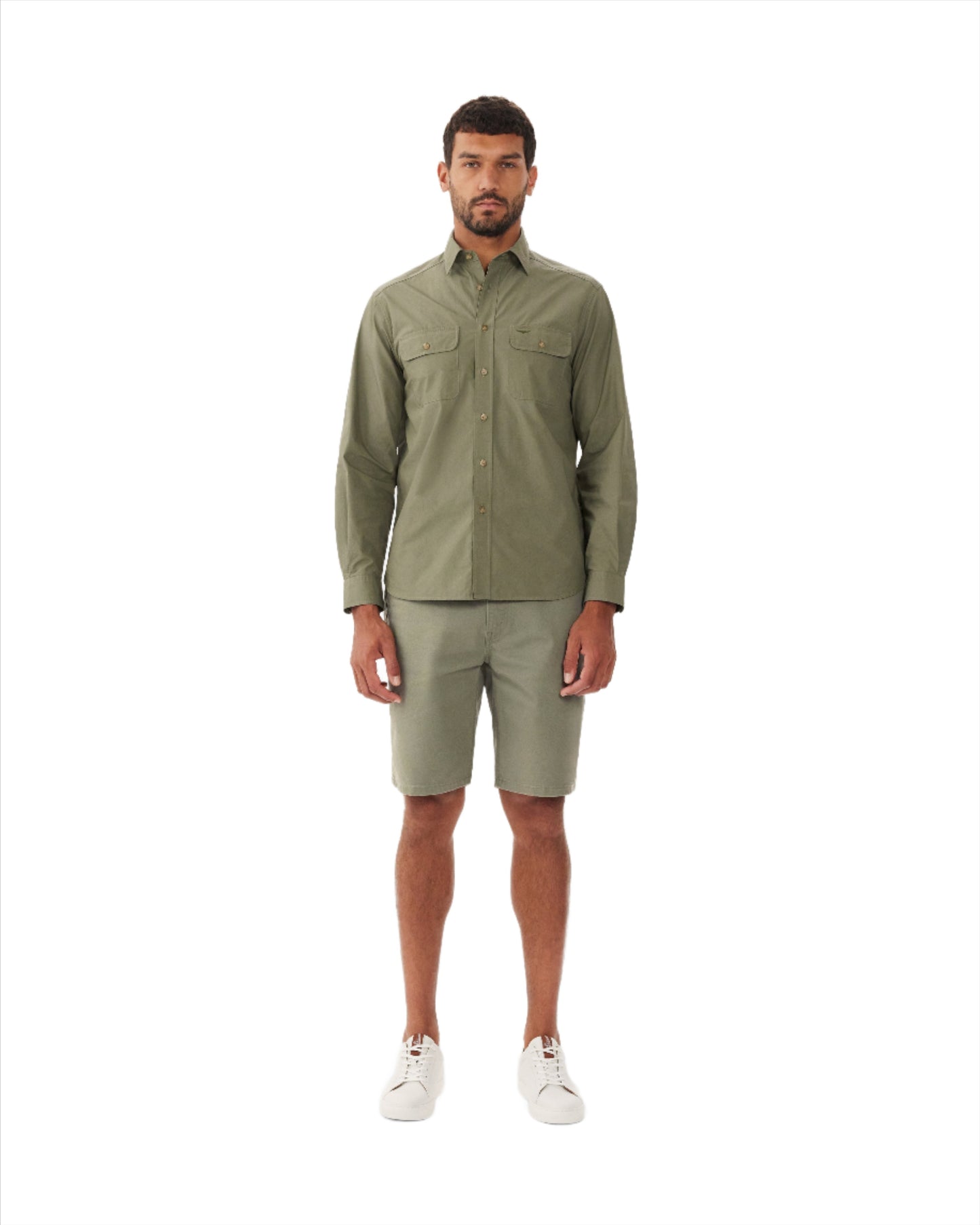 R M Williams - Nicholson Shorts - Colour: Olive