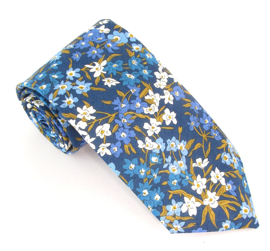 Van Buck - Tie Made from Liberty Fabric - Colour: Sea Blossom Blue