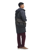 Barbour - Field Wax Messenger - Colour: Dark Olive
