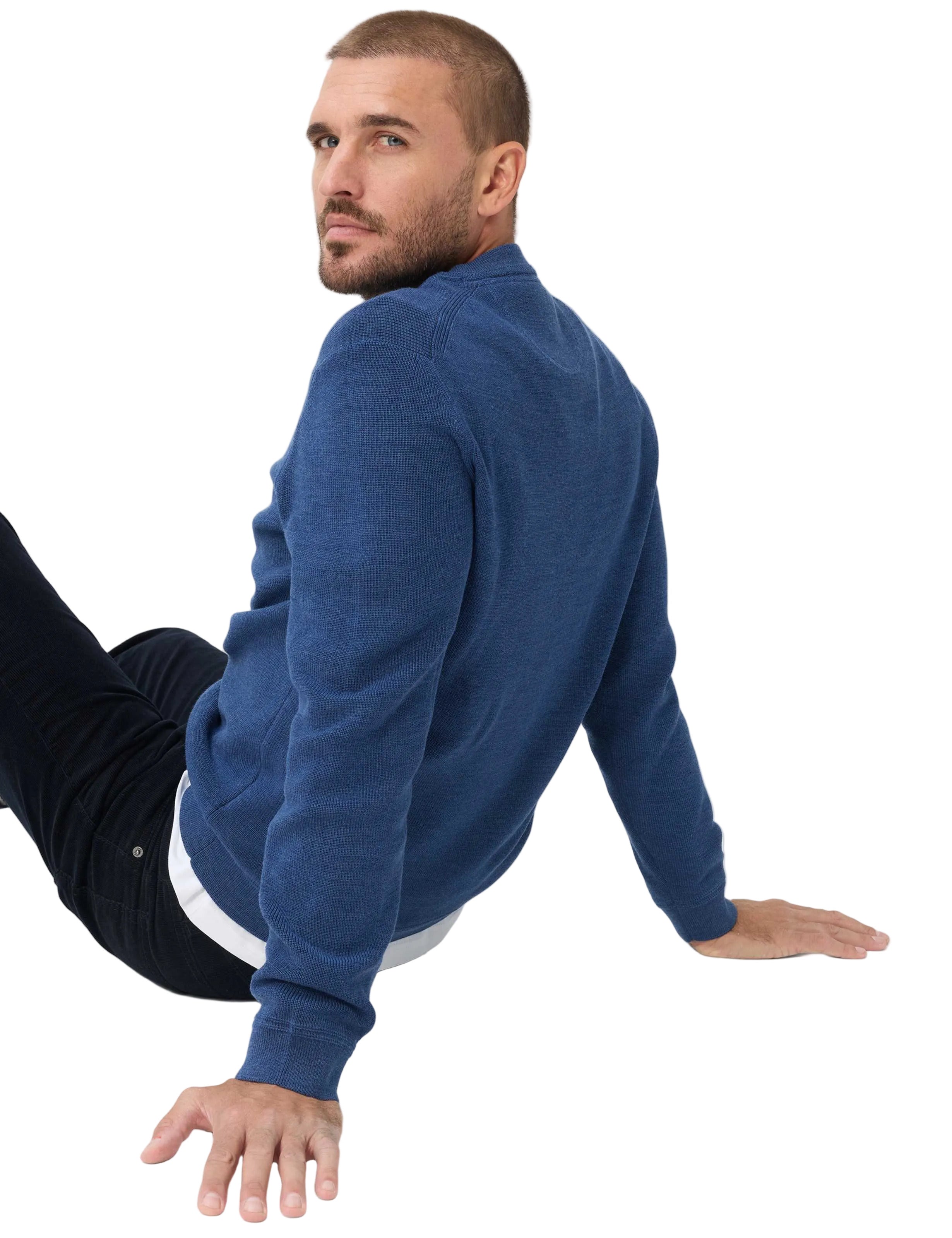 Brax Roy crew neck jumper in Steel Blue - knit detail