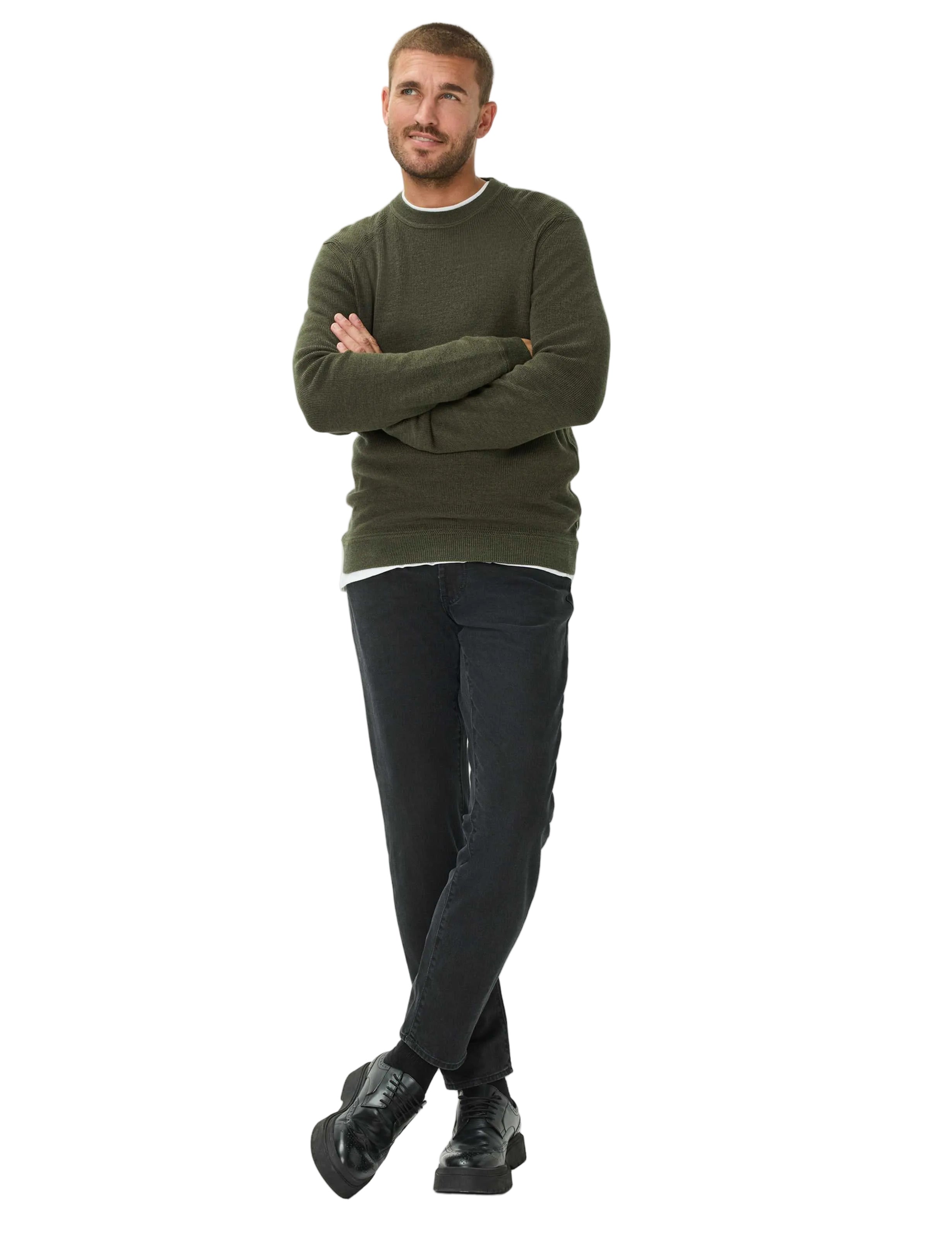 Brax Roy crew neck jumper in Deep Jungle - model view