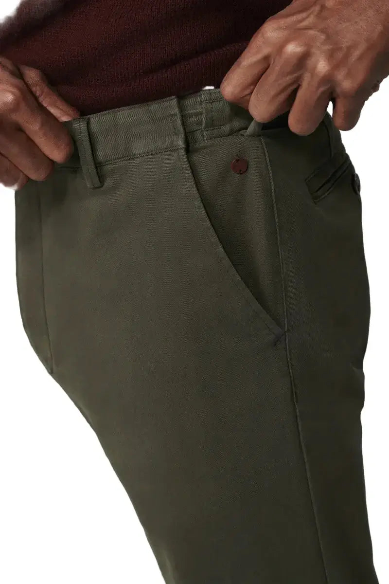 Meyer Oslo Chino – Laurel – Detail View
