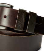 R.M.Williams Drover leather belt in Walnut – buckle and double-keeper detail