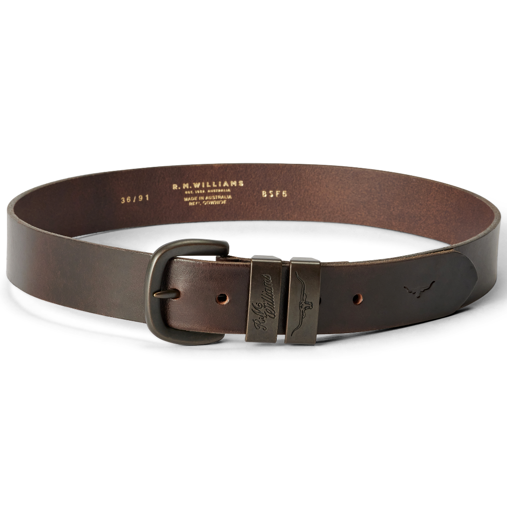 R.M.Williams Drover leather belt in Walnut – interior and full belt view