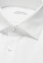 Seidensticker Regular Fit white twill business shirt – styled with navy tailoring