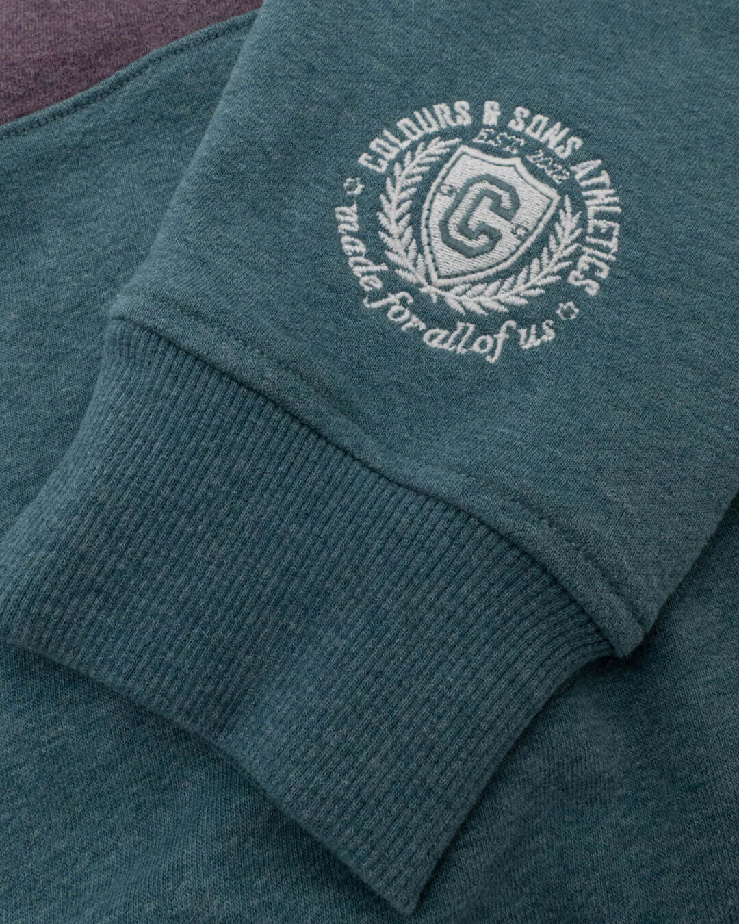 Colours & Sons - Crew Neck Sweatshirt - Colour: Purple Chevron